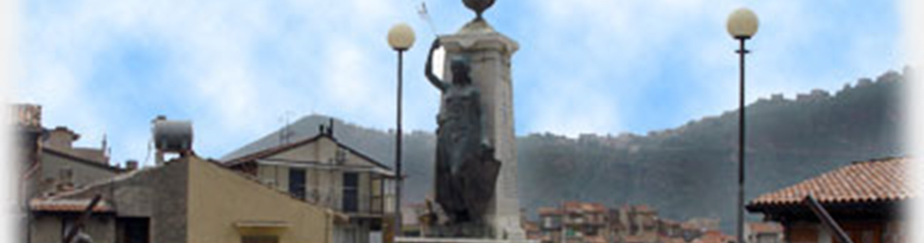 Il Monumento ai Caduti Il Monumento ai Caduti